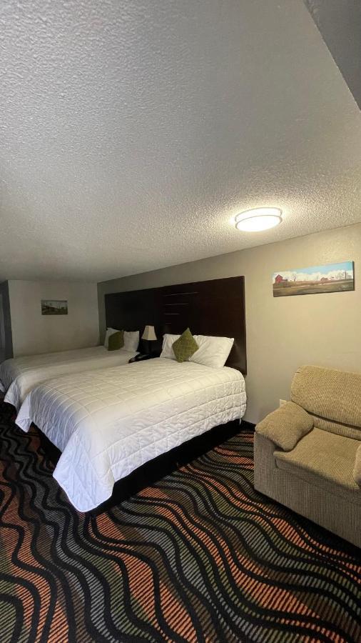Country Town N' Suites ガトリンバーグ エクステリア 写真
