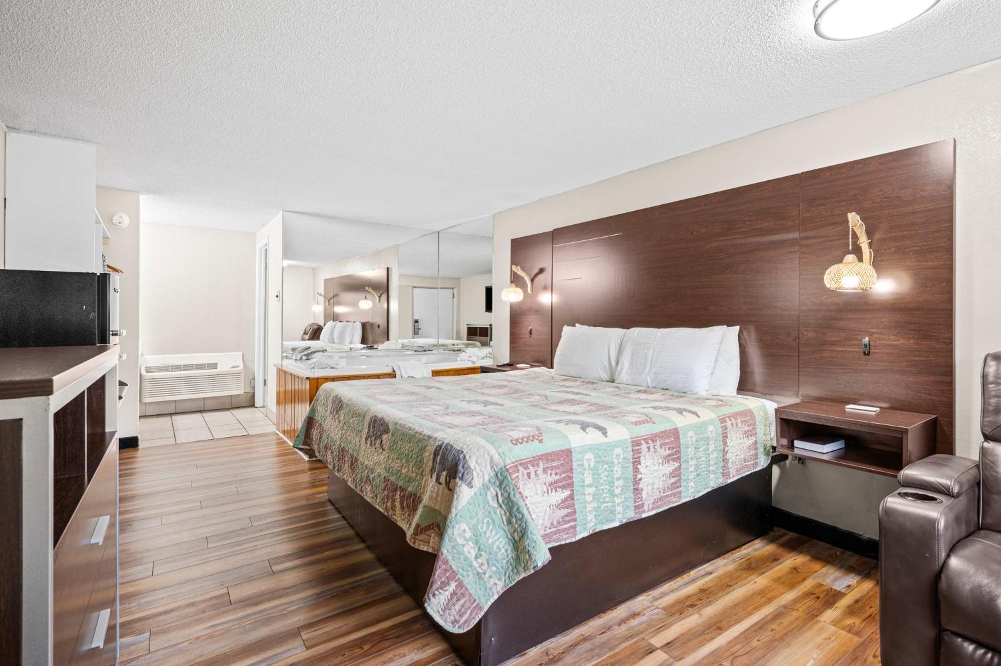 Country Town N' Suites ガトリンバーグ エクステリア 写真